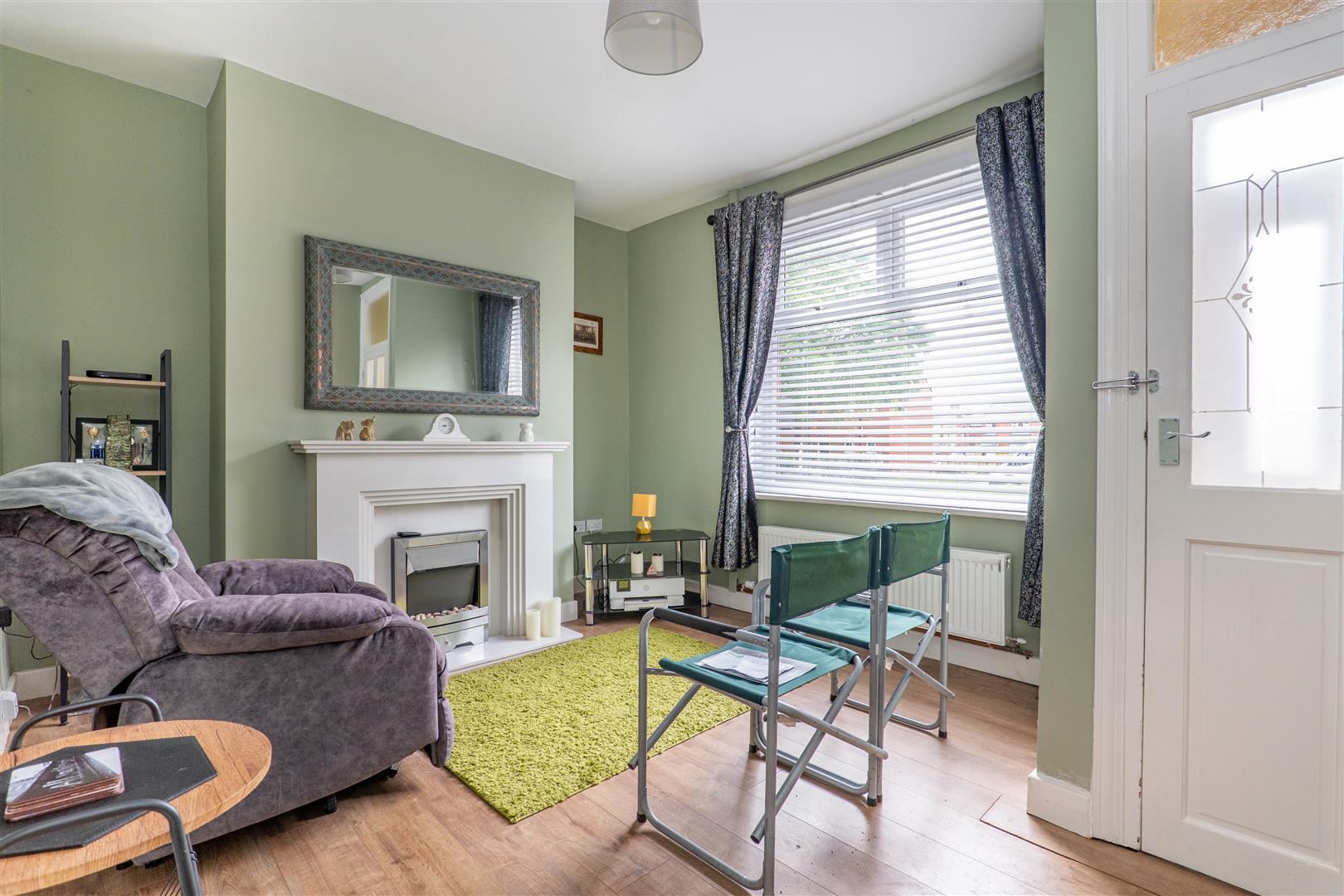 2 bed property in Blackstone Road, Chorley